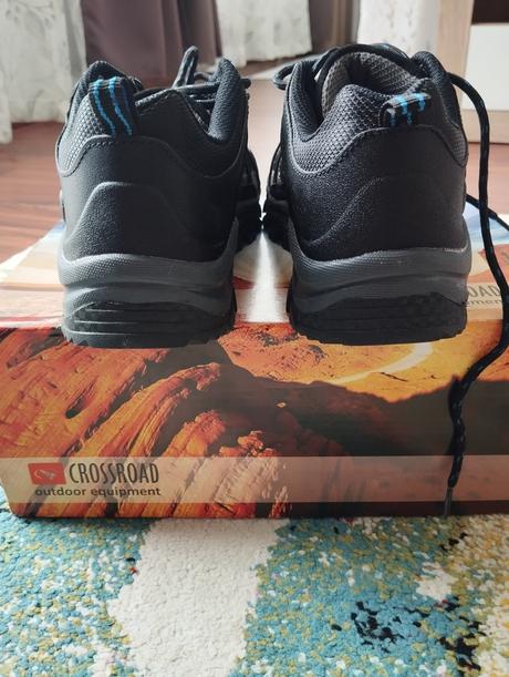 Turistické topánky zn. crossroad, 36