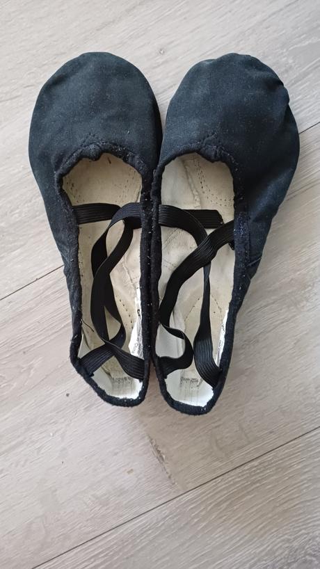 Profi.cvičky na tanečnú 37, 37