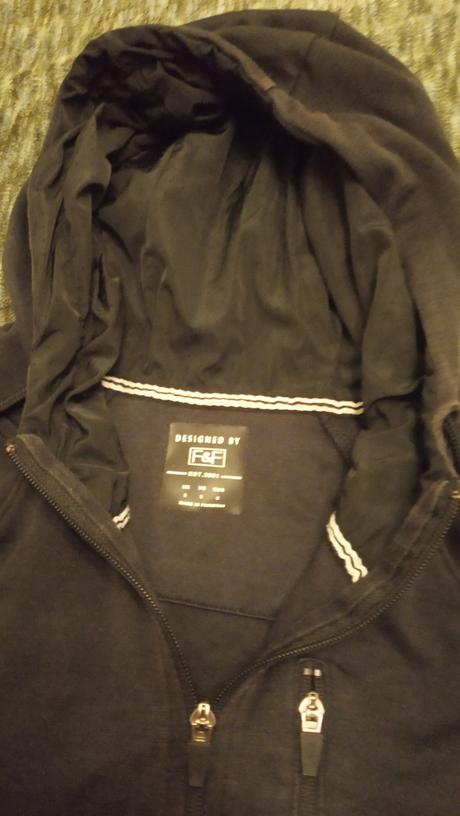 Cierna mikina  panska s f&f, f&f,s