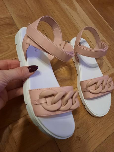 Krásne sandálky, graceland,36