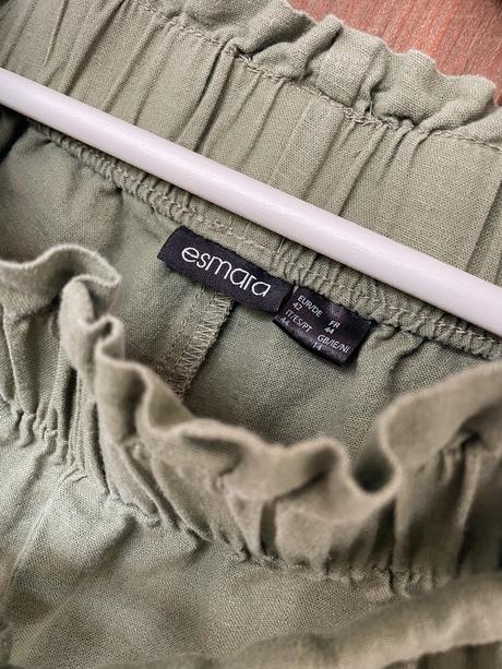 Ľanové šortky, esmara,42