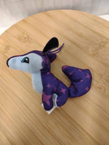 Plyšový kojot, animal jam, mcdonald's 2018, 