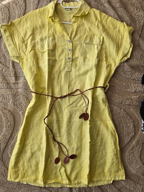 Žlté šaty, l