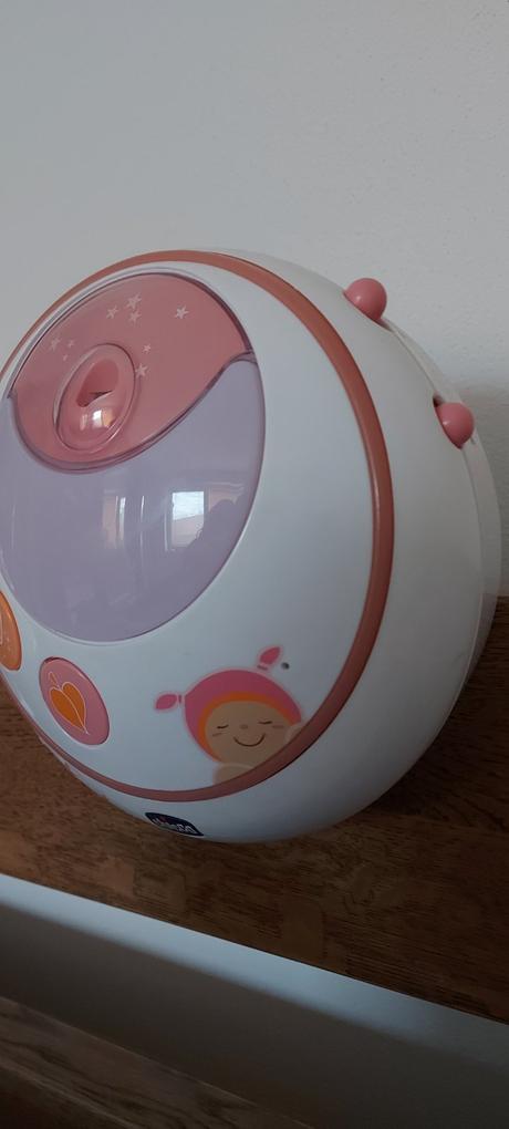 Top projektor nad postielku (z kolotoča) chicco,