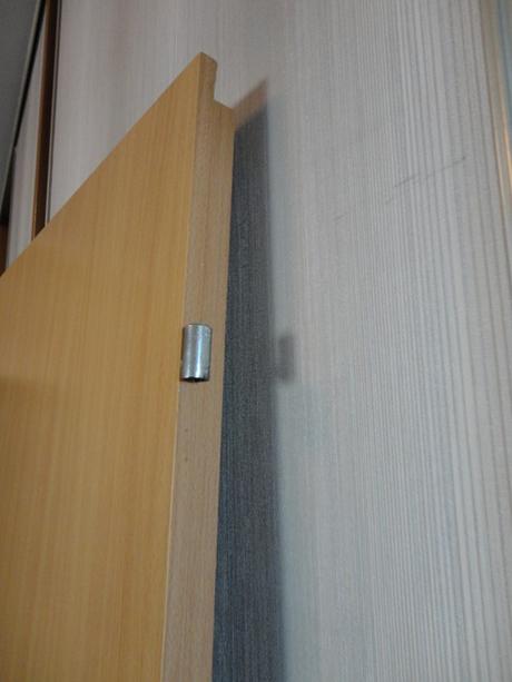 Dvere interiérové - 70, pravé, zámok s kľúčom,