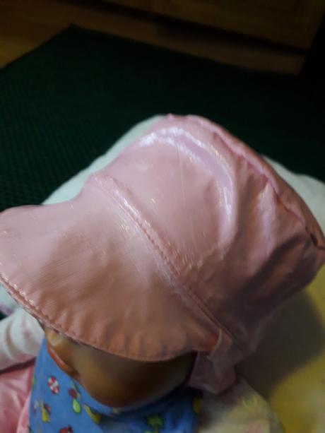 Leskly set ciapocka a nohavice pre babiku,