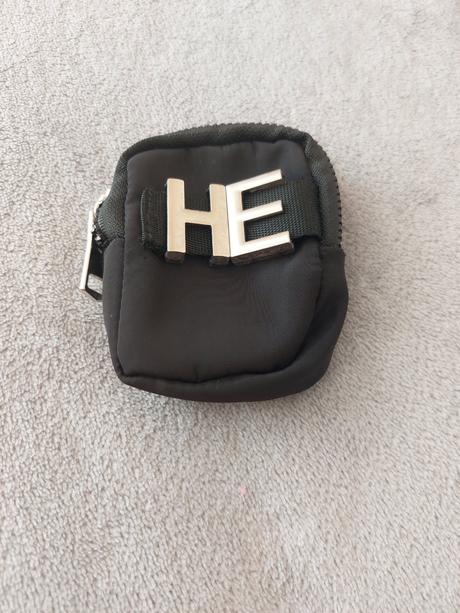 Peňaženka na opasok, 
