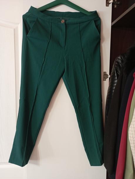 Tmavozelené nohavice, esmara,40