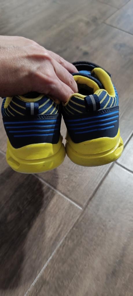 Tenisky blikajúce, sprandi,29