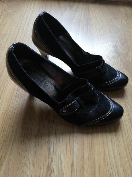 Kožené lodičky, 37