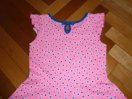 Šaty s malými kvetinkami, jumping beans,104