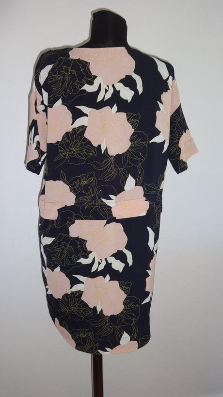 Kvetované šaty xs, xs