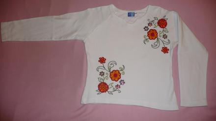 Nádherné tričko xio, 140