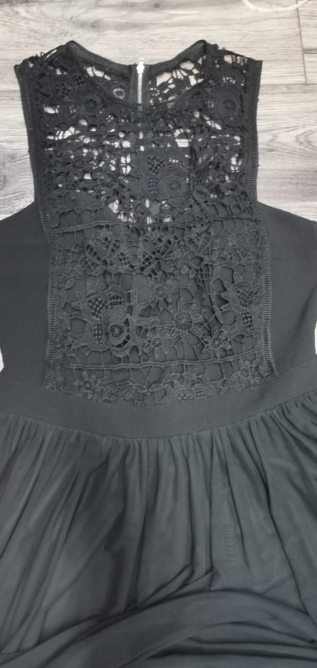 Spoločenské šaty, l