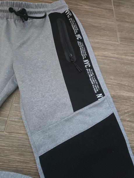 Športové nohavice/tepláky č.158-164, chapter young,158