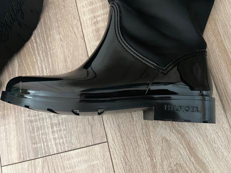Vysoke cizmy/gumaky tommy hilfiger 42, tommy hilfiger,42