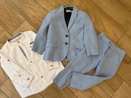 Oblek pre chlapceka, 98