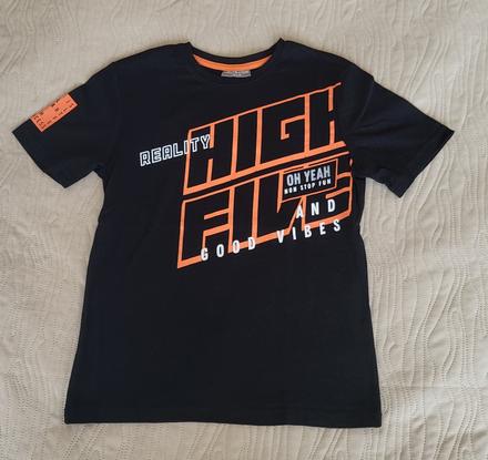 Tričko velk. 134/140, 134