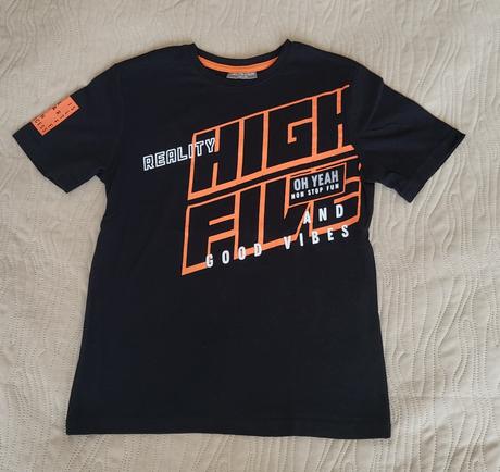 Tričko velk. 134/140, 134