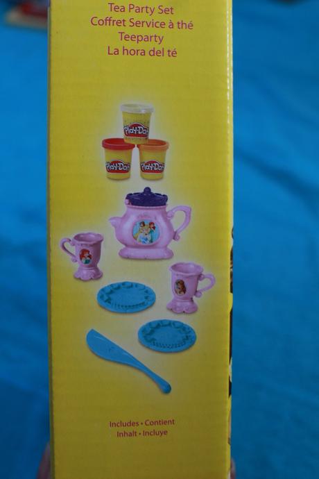 Play-doh disney princezny - čajový večierok,