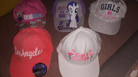 Šiltovky, takko,104