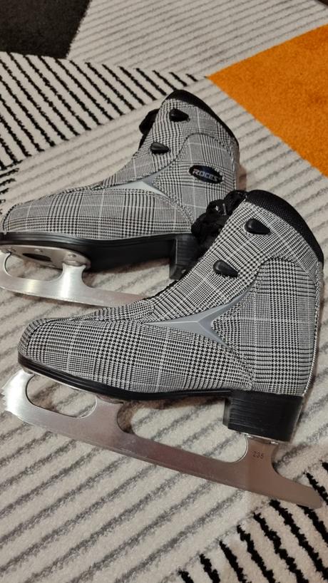 Damske korcule roces, 38