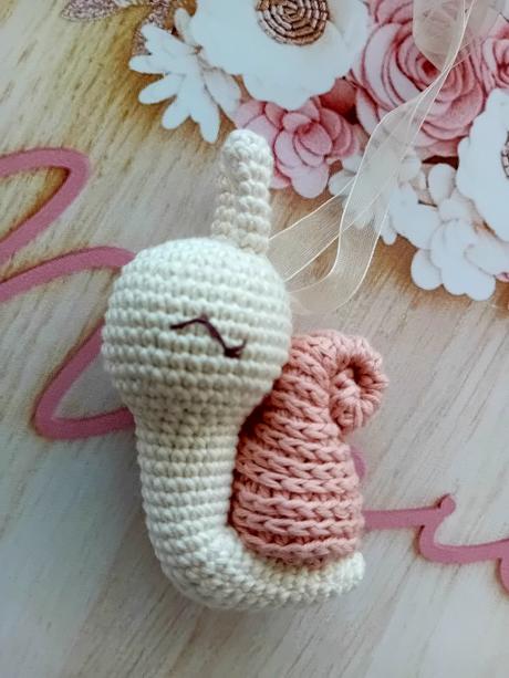 Háčkovaný slimáčik, 