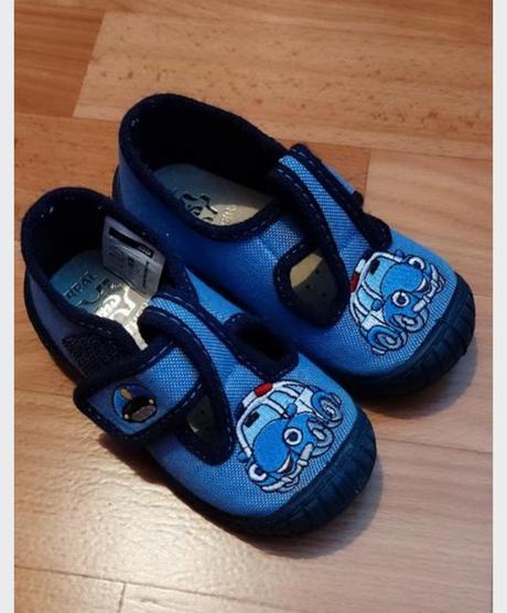 Papučky/topánočky real leather, 22