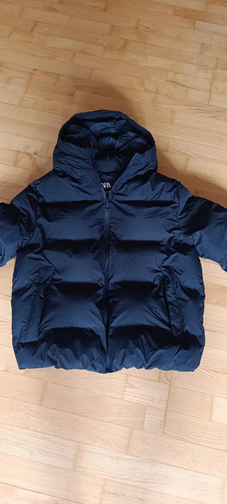 Teplá bunda, zara,152