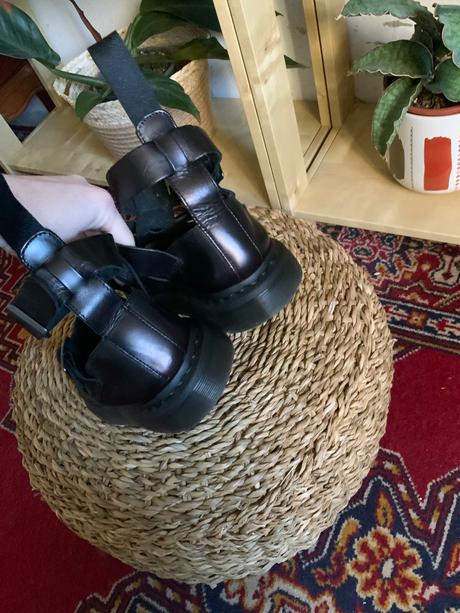 Dr martens sandále vysoké čierne kozenne, 36