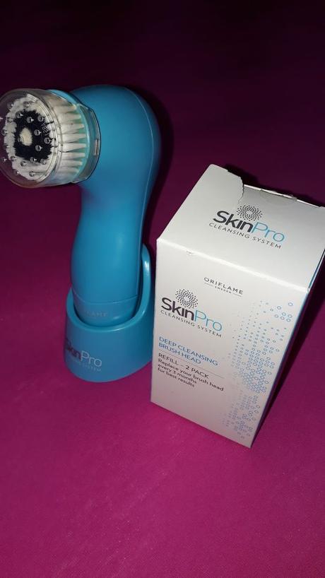 Čistiaca kefka skin pro, 