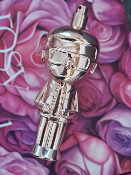 Karl lagerfeld ikonik, 