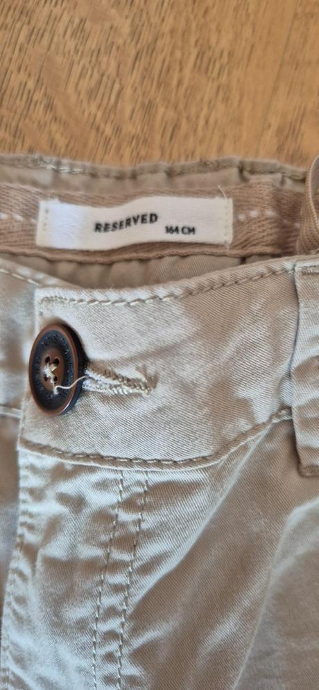 Kratasy, reserved,164