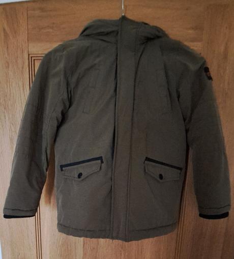 Bunda 134/140, chapter young,134