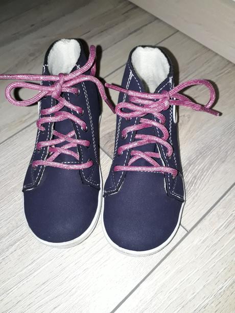 Topánky na šnurovanie, lupilu,24