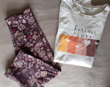 Tričko a legíny, 158