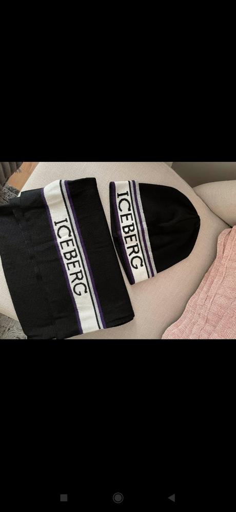 Iceberg set ciapka +sal, 