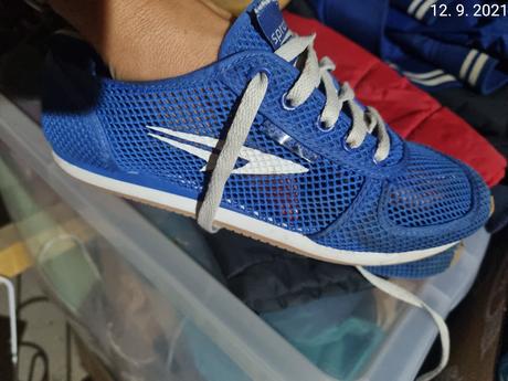 Dierkove tenisky, 36