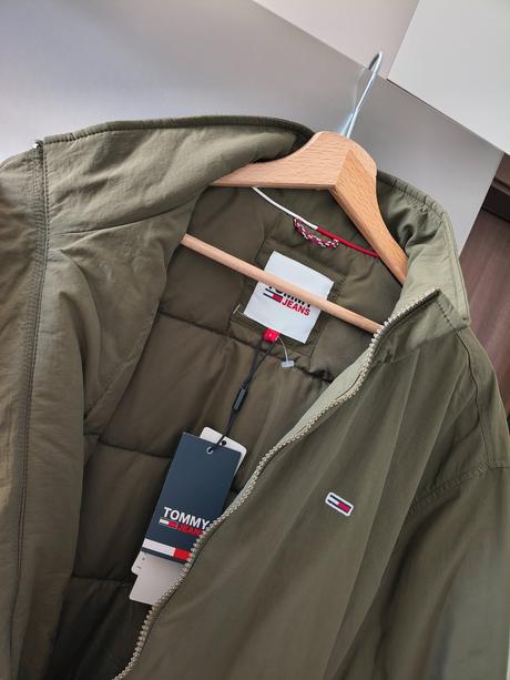Tommy hilfiger pánska zimná bunda xl, tommy hilfiger,l / xl