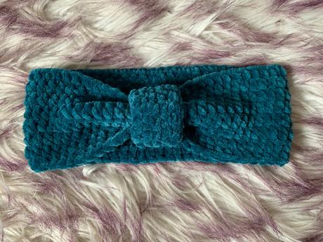 Háčkovaná čelenka zelená, 