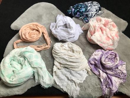 Šatky okolo krku č.3,