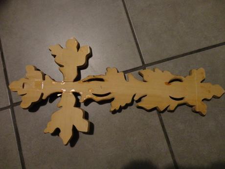 Svätý kríž ježiša drevený - 2 druhy, 