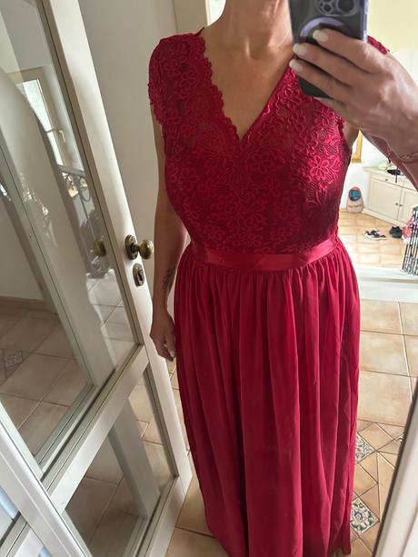 Slávnostne šaty, m