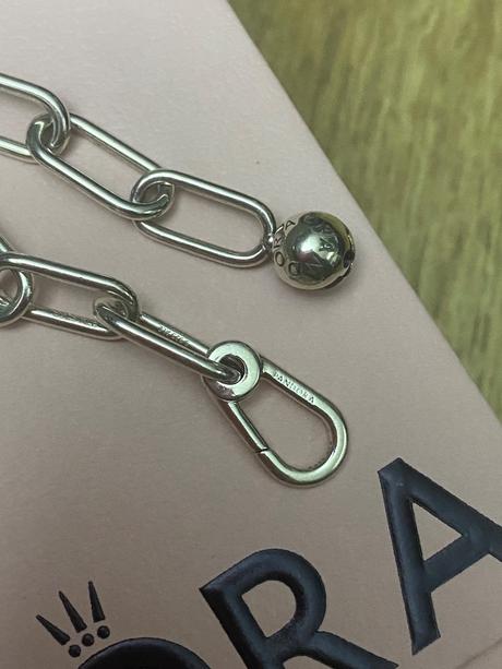 Pandora me náramky, pandora