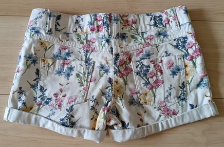 Kvietkované kraťasky, f&f,128
