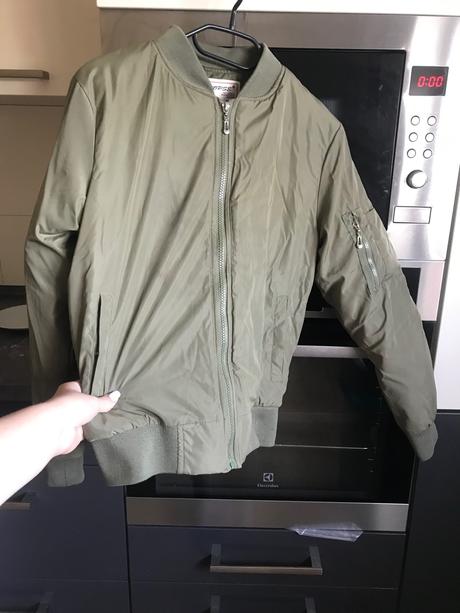 Štýlová bomber bunda pre ženu, s