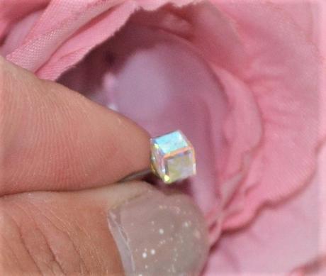 3d kocka-náušnica,