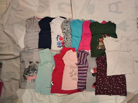 Balík oblečenia vo veľkosti 104, 104–116