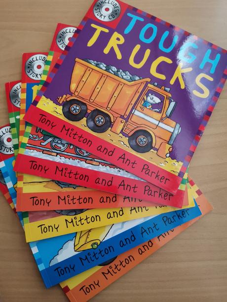 6 anglických kníh s cd, 