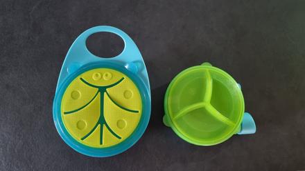 Dávkovač mlieka + miska s viečkom,